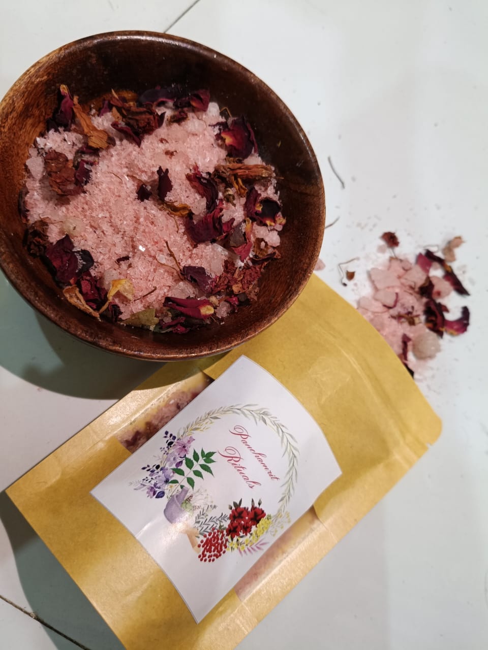 Rose and Mogra Essential Bathing Salt