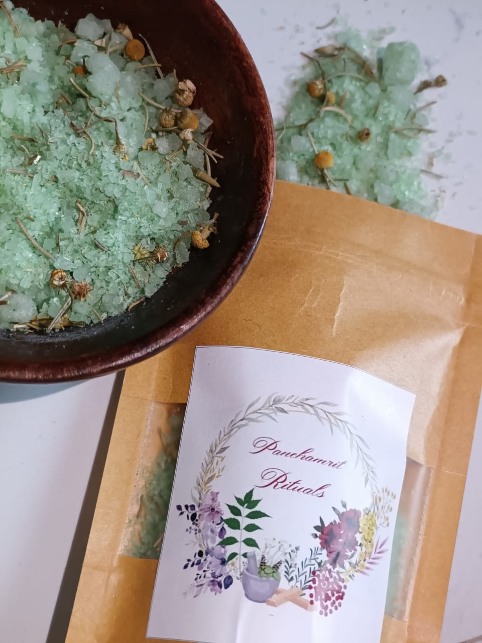 Rosemary and Chamomile Essential Bathing Salt