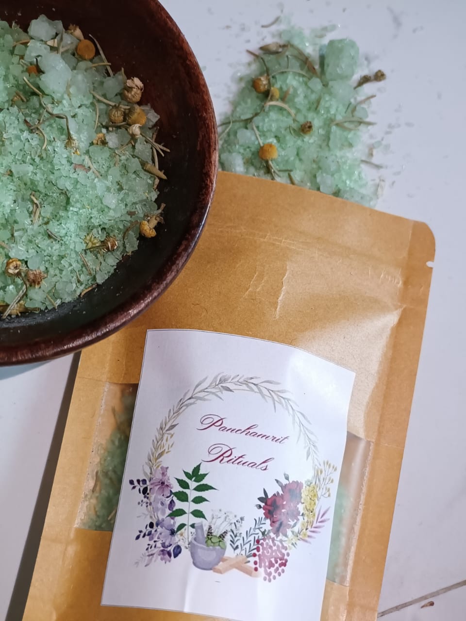 Rosemary and Chamomile Essential Bathing Salt