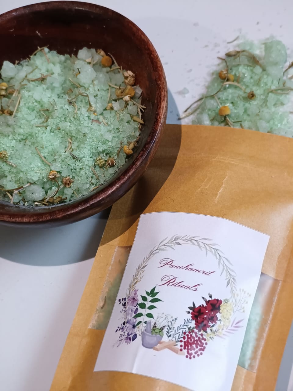 Rosemary and Chamomile Essential Bathing Salt