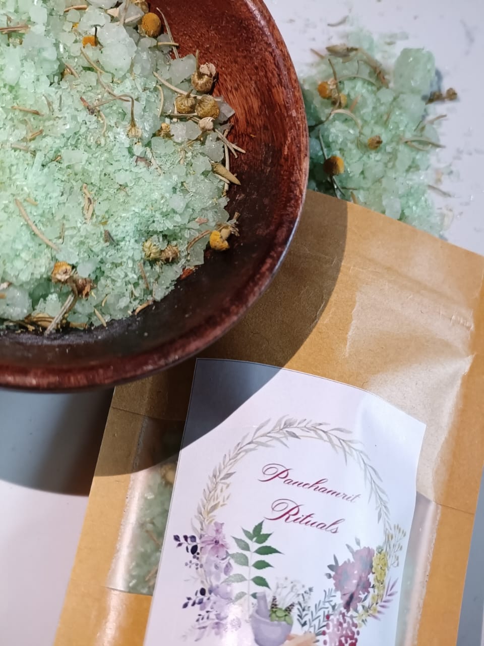 Rosemary and Chamomile Essential Bathing Salt